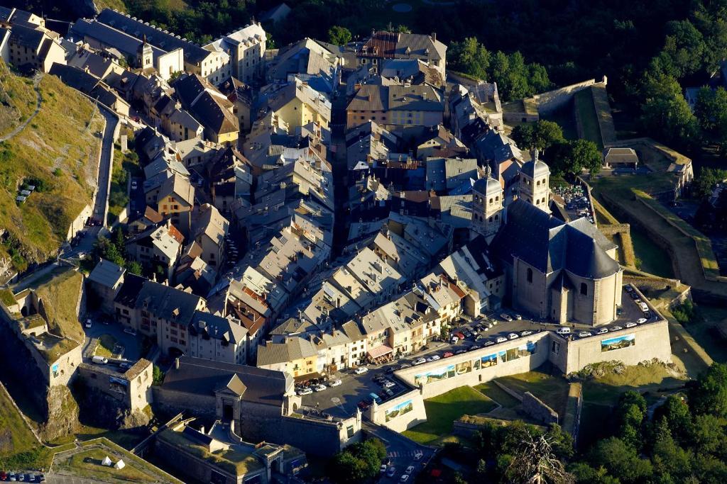 Residence Du Temple Briancon (Hautes-Alpes) Exterior photo